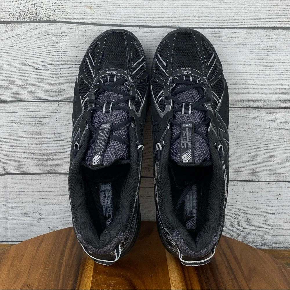 New Balance 411 All Terrain Black Gray Men’s Shoes MT411BG Sneaker Size 9.5 Wide